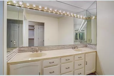 603 Lake Street #307, Excelsior, MN 55331 - Photo 25