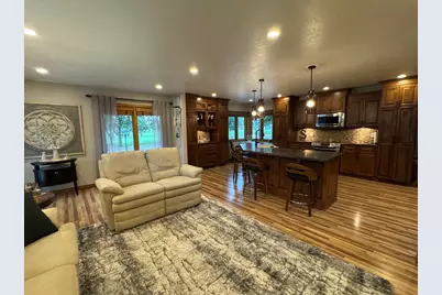 107 Marlene Street, Marshall, MN 56258 - Photo 5