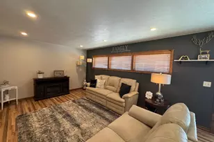 107 Marlene St, Marshall, MN 56258 - Photo 9