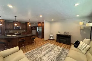 107 Marlene St, Marshall, MN 56258 - Photo 7