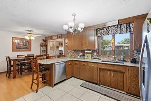 651 10th St N, Hudson, WI 54016 - Photo 9
