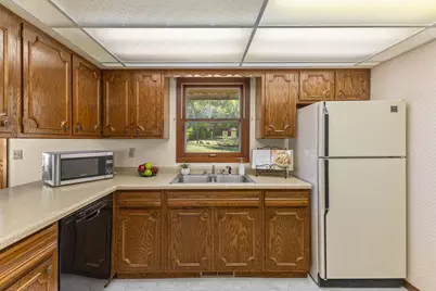 7917 Mount Curve Boulevard, Brooklyn Park, MN 55445 - Photo 5