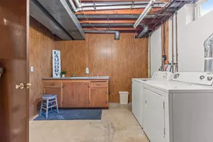 7917 Mt Curve Blvd, Brooklyn Park, MN 55445 - Photo 19