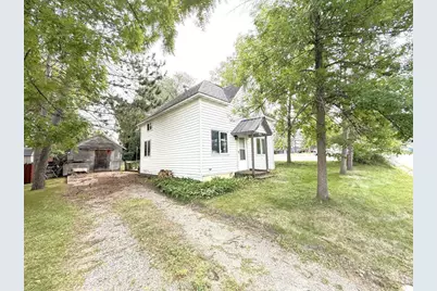 209 E Oak Avenue, Frazee, MN 56544 - Photo 1