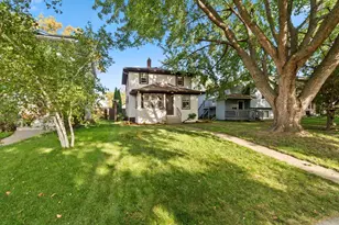 1724 Malvern St, Lauderdale, MN 55113 - Photo 1
