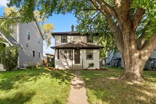1724 Malvern St, Lauderdale, MN 55113 - Photo 1