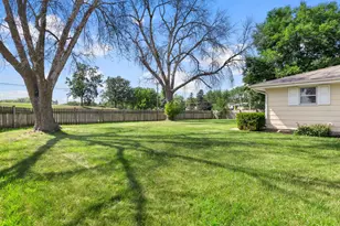 3818 W 103rd St, Bloomington, MN 55431 - Photo 43