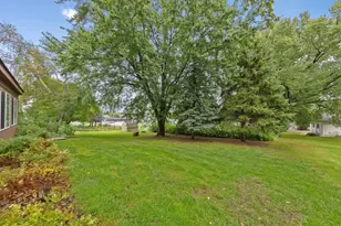610 West St, Jackson, MN 56143 - Photo 35