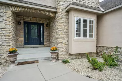 8126 Pristine Pine Trail, Eden Prairie, MN 55347 - Photo 7