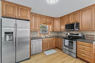 10143 Cottonwood St NW, Coon Rapids, MN 55448 - Photo 7