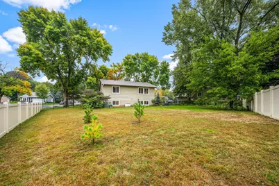 631 Bighorn Drive, Chanhassen, MN 55317 - Photo 25