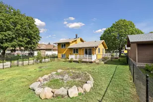 521 Central Ave W, Saint Paul, MN 55103 - Photo 29