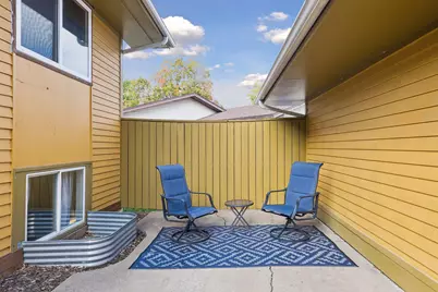 521 Central Avenue W, Saint Paul, MN 55103 - Photo 25