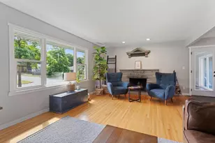 4540 Morris Ln, Bloomington, MN 55437 - Photo 9