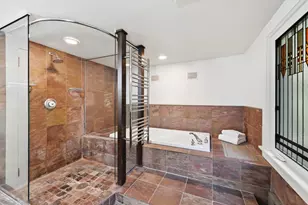 2409 W 22nd St, Minneapolis, MN 55405 - Photo 39