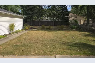 207 E Lyon Street, Marshall, MN 56258 - Photo 41