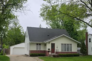 207 E Lyon St, Marshall, MN 56258 - Photo 1
