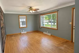 439 N 8th St, River Falls, WI 54022 - Photo 3