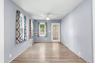 1202 11th St NW, Austin, MN 55912 - Photo 11