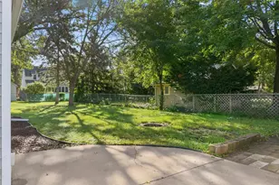 1202 11th St NW, Austin, MN 55912 - Photo 25