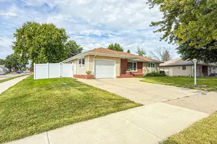 518 S Orient St, Fairmont, MN 56031 - Photo 33