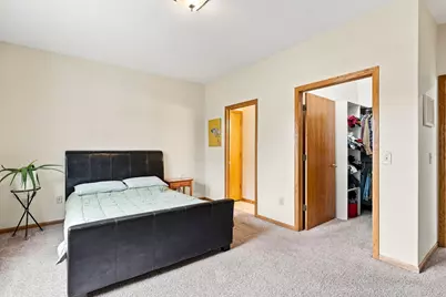 802 Saint Lawrence Drive, Northfield, MN 55057 - Photo 19
