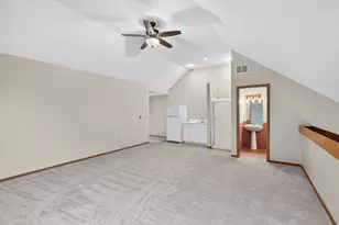 15710 26th Ave N, Plymouth, MN 55447 - Photo 19