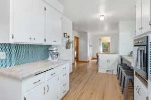 1750 Field Ave, Saint Paul, MN 55116 - Photo 9