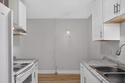 135 Viking Drive E #308, Little Canada, MN 55117 - Photo 5