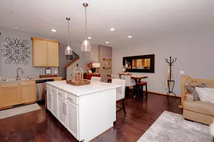 4605 Victor Path, Hugo, MN 55038 - Photo 3