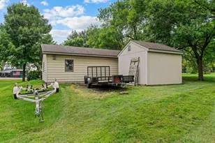 9061 Ingram Ave NW, Annandale, MN 55302 - Photo 11