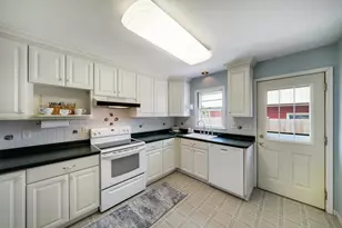 1525 Ramsey St, Hastings, MN 55033 - Photo 5