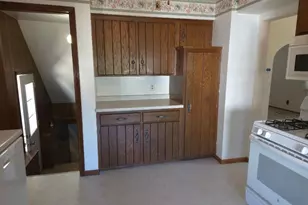 495 Vadnais Rd, Vadnais Heights, MN 55127 - Photo 9