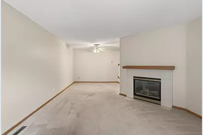 2407 Harvest Way, Chanhassen, MN 55317 - Photo 9