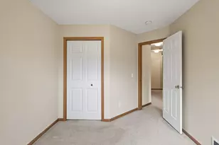 2407 Harvest Way, Chanhassen, MN 55317 - Photo 35