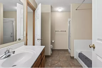 2407 Harvest Way, Chanhassen, MN 55317 - Photo 29