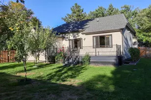1431 Sumter Ave N, Golden Valley, MN 55427 - Photo 23
