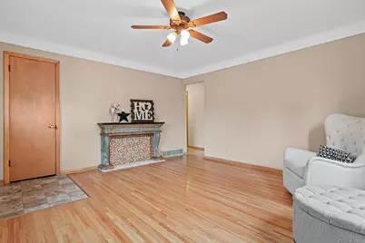 259 8th Avenue S, South Saint Paul, MN 55075 - Photo 5