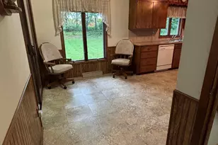 1313 Holland St, Fairmont, MN 56031 - Photo 13