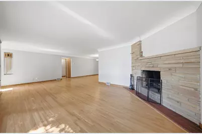 667 Wheelock Parkway W, Saint Paul, MN 55117 - Photo 5
