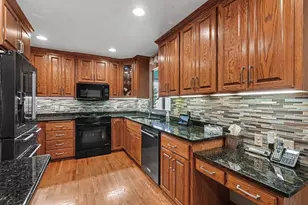 712 Highland Dr, New Prague, MN 56071 - Photo 11