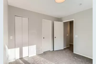 1318 Boardwalk Place, Minneapolis, MN 55411 - Photo 19