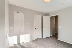 1318 Boardwalk Pl, Minneapolis, MN 55411 - Photo 19