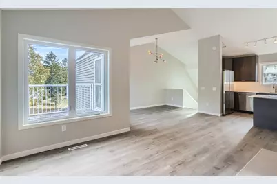 1318 Boardwalk Place, Minneapolis, MN 55411 - Photo 5