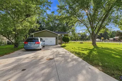 6900 Brunswick Avenue N, Brooklyn Park, MN 55429 - Photo 5