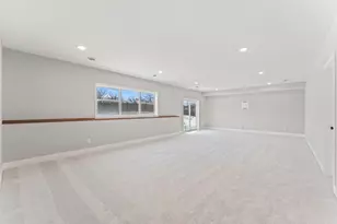635 Parkside Ct, Eagan, MN 55123 - Photo 23