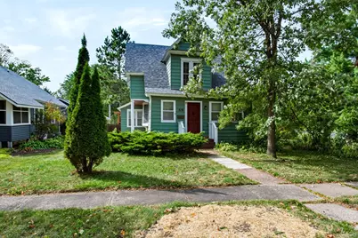 319 N Pearl Street, River Falls, WI 54022 - Photo 3