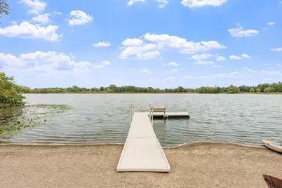 596 Hahn Drive, Shakopee, MN 55379 - Photo 7
