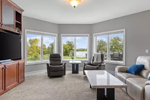 596 Hahn Dr, Shakopee, MN 55379 - Photo 27