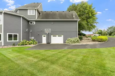 596 Hahn Drive, Shakopee, MN 55379 - Photo 81